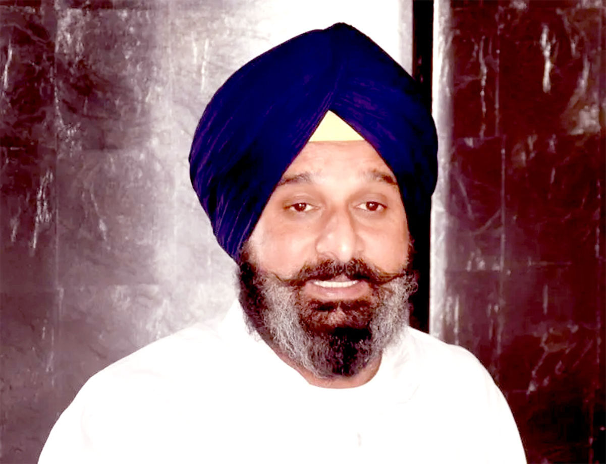 Supreme Court orders Akali leader Bikram Singh Majithia to appear before ‘SIT’ on March 17